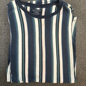2 Abercrombie & Fitch Men's Striped tees